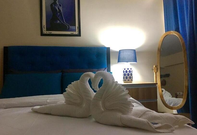 استودیوی لوکس, H&m One Palmtree Villas