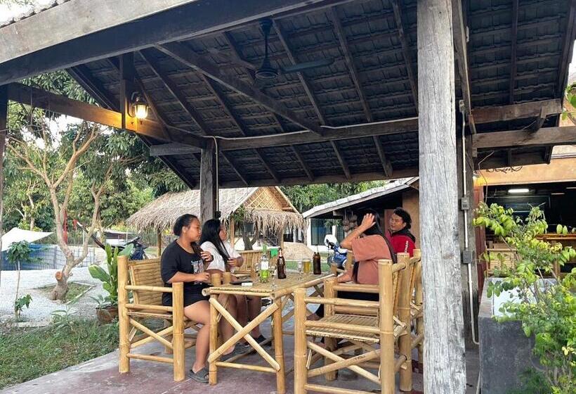 Номер Стандарт Вид на Сад, Bamboo Garden Resort Chiang Mai