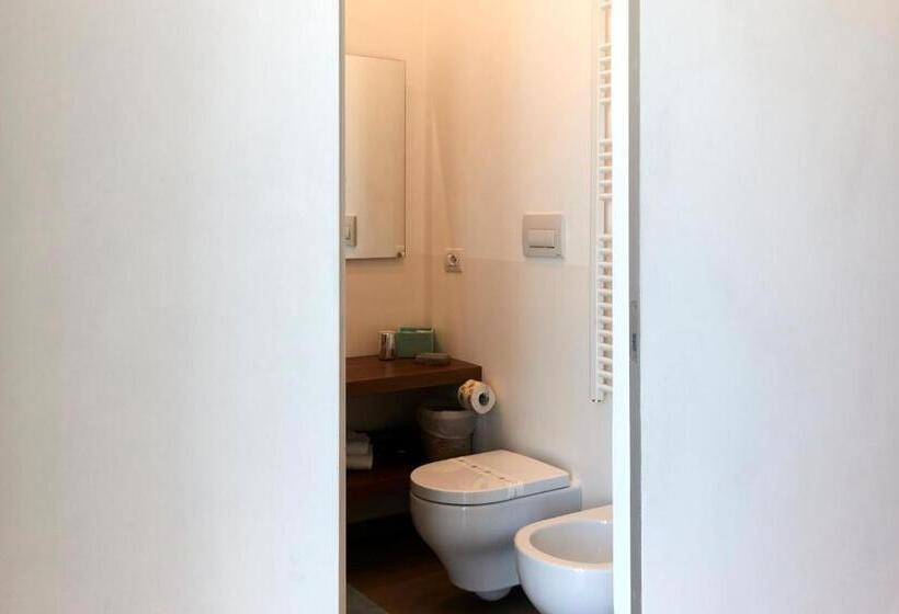 اتاق سوپریور چهار تخته, B&b Suite Home Trani Port View
