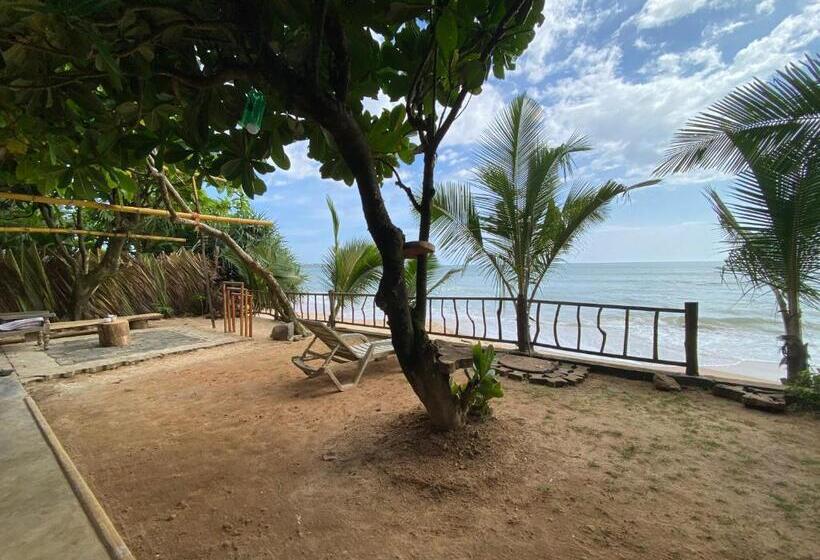 Трехместный Номер Deluxe Вид на Море, Jasmine Beach House