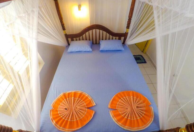 Номер Economy, Surfing Beach Guest House