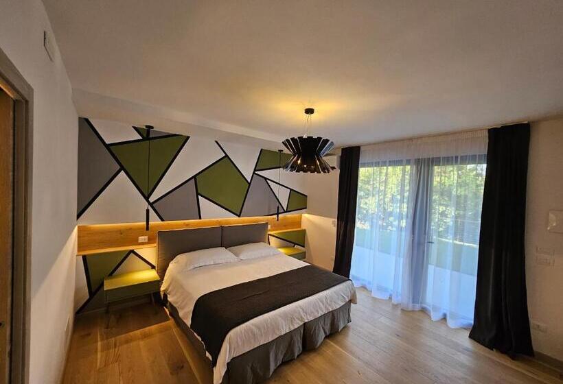 اتاق لوکس, Giardinidieva B&b