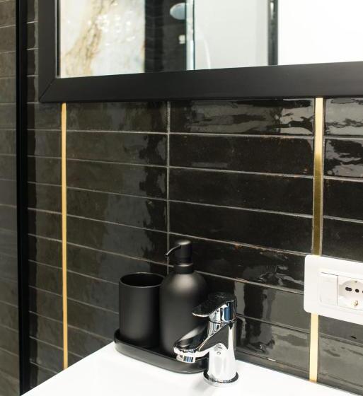 اتاق استاندارد با بالکن, Fida Rooms