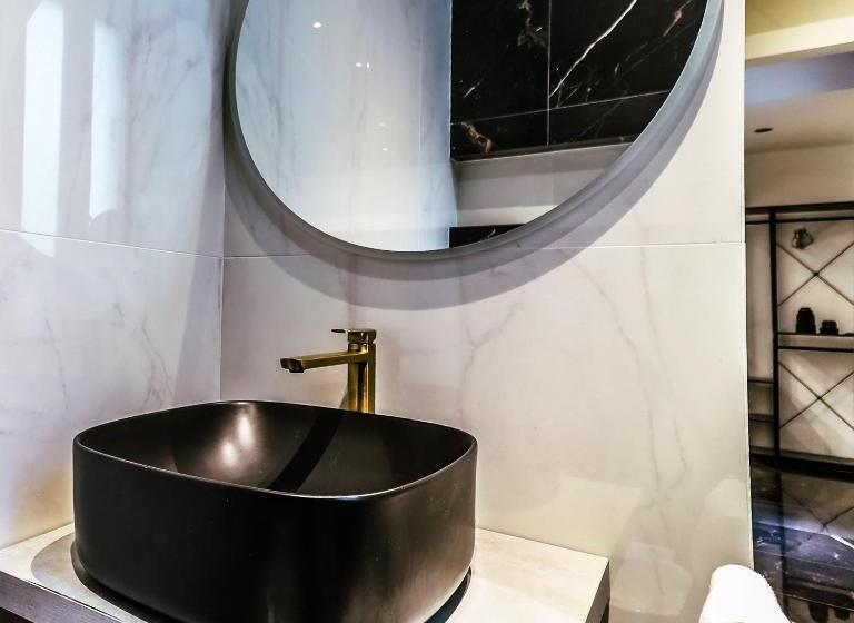 اتاق استاندارد با تخت بزرگ, Marmur Luxury Room