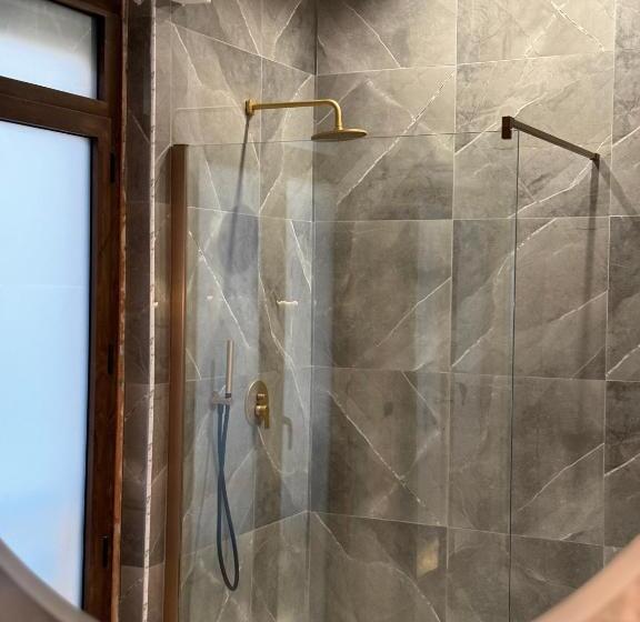 آپارتمان 2 خوابه, Marmur Luxury Room