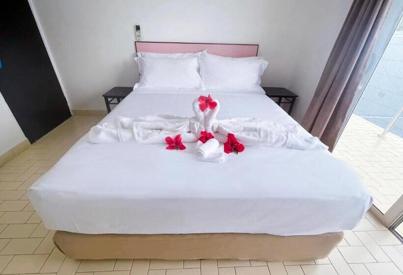 سوئیت 2 خوابه, Coconut Palms Resort & Diamond Casino