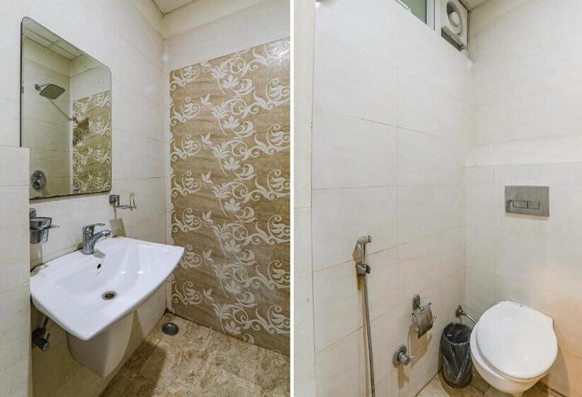 اتاق اجرایی سه نفره, Fabexpress Grand Inn