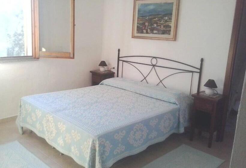 Трехместный Номер Комфорт, Le Sughere