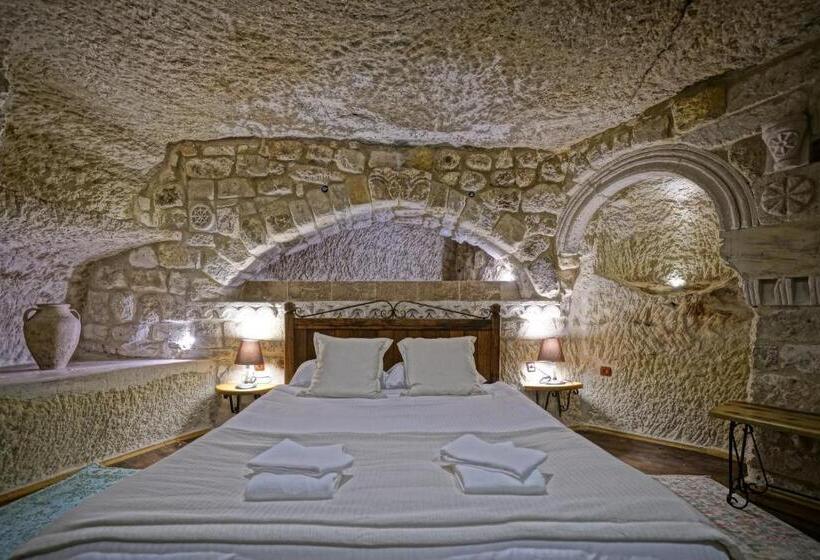 Номер Стандарт, Naraca Cave House