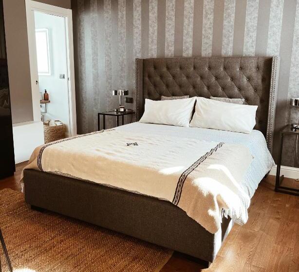 デラックスルーム, Kero Luxury Rooms