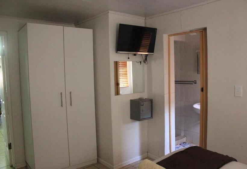 Шале 1 Спальня, Three Arches Guesthouse