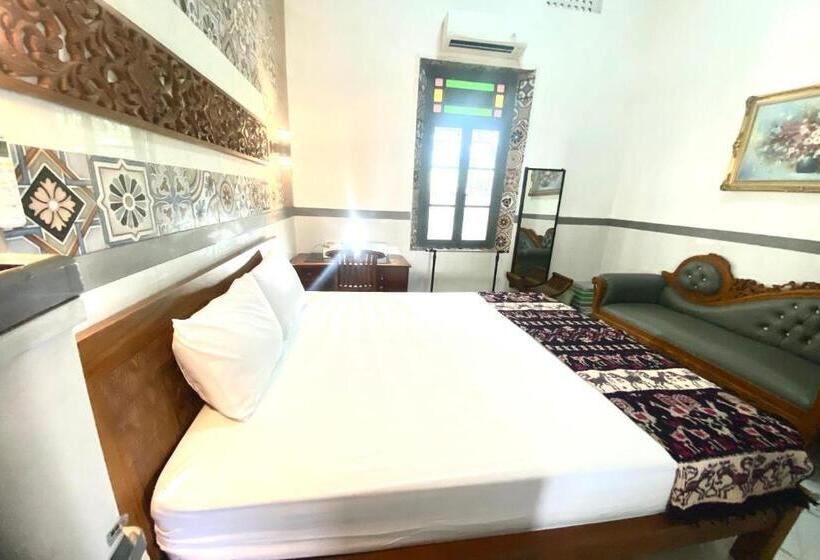 Номер Deluxe, Capital O 93608 Yy S House Syariah