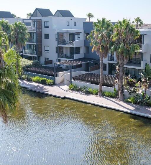 Апартаменты Superior 1 Спальня, Canalside Tranquility