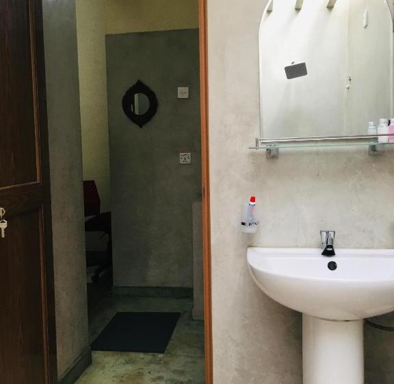 Номер Стандарт, Transit Cabin