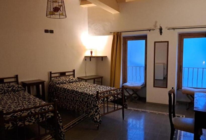 Номер Стандарт Трехместный, Le Due Sicilie Guest House