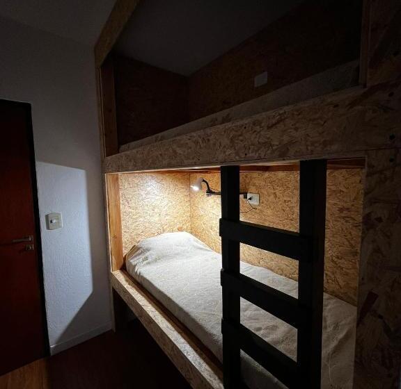 Кровать в Общей Комнате, Travesia Sur Hostel
