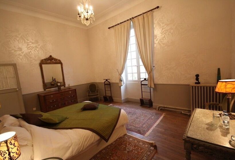 Номер Комфорт, Abbaye De Reigny   Esprit De France
