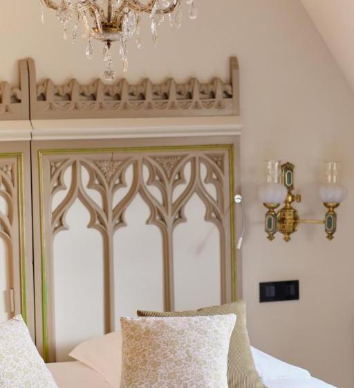 Президентский Люкс, Au Petit Manoir