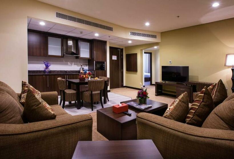 سوییت لوکس, Orange Suites