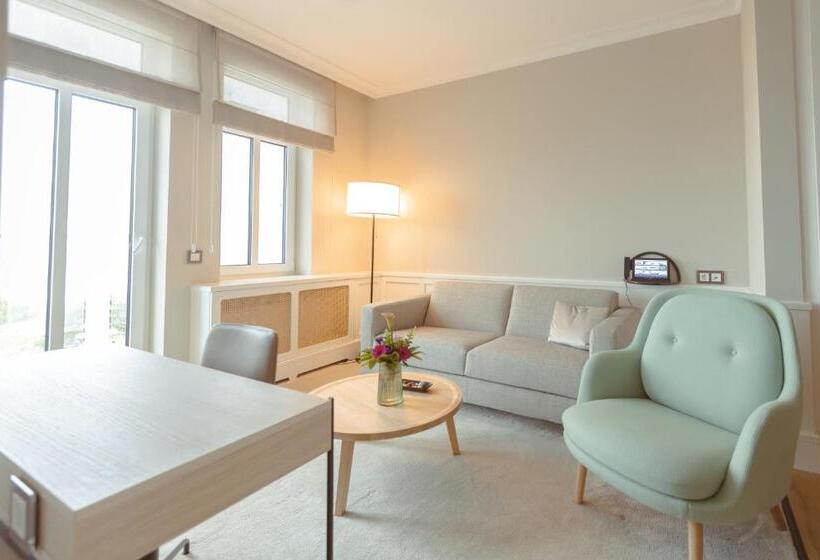 주니어 스위트 발코니, Strandhotel Ostende