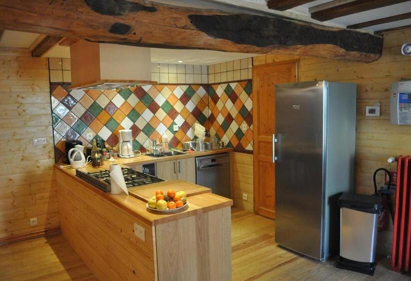 Дом 3 Спальни, Eco Gite La Grange