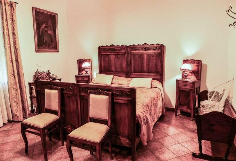 Suite with Terrace, Cascina Folletto