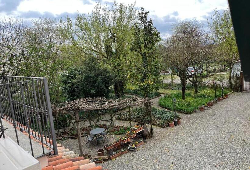 Suite with Terrace, Cascina Folletto