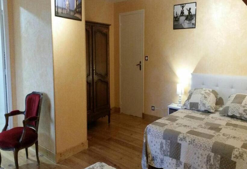 Номер Стандарт, Chambres D'hôtes Du Plessis