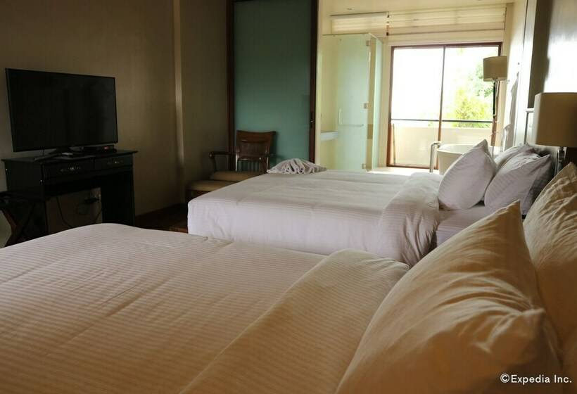 デラックスルーム, Bravo Resorts  Munting Paraiso