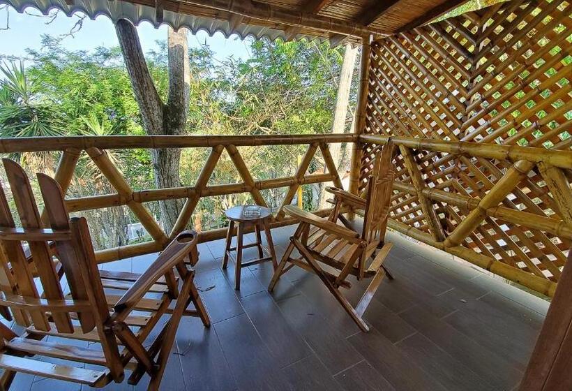 デラックスバンガロー, Nativa Bambu Ecolodge