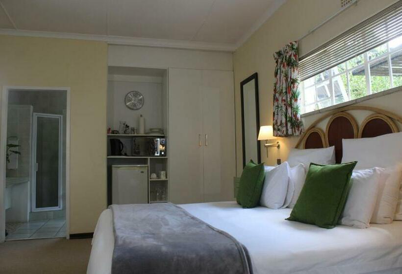 Номер Стандарт, Random Harvest Country Cottages