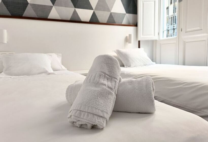 آپارتمان 1 خوابه همکف, Flats Friends Soho Suites