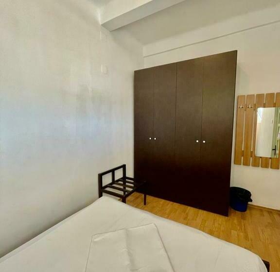 스탠다드 룸 공동 욕실, Hostel Cazino Nord Rooms