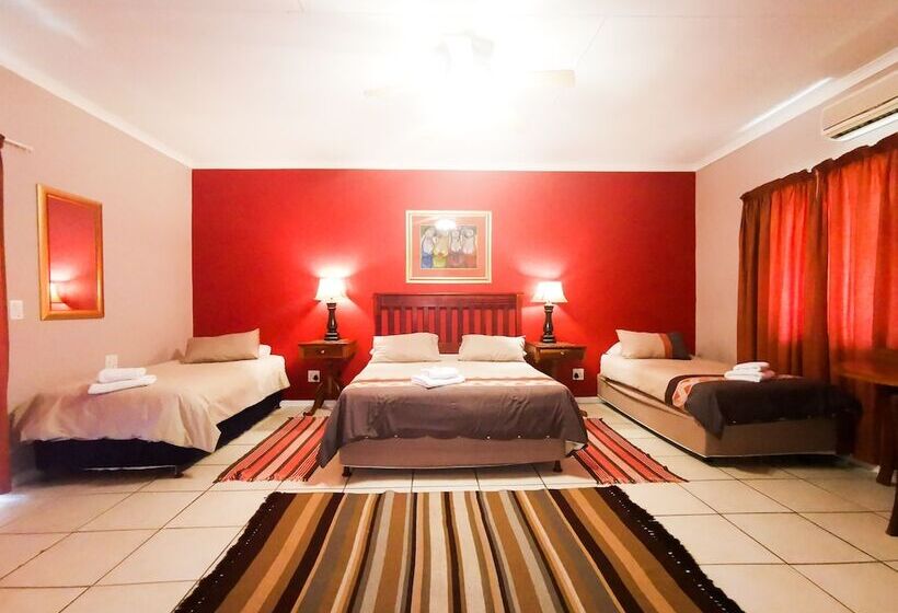 Семейный Номер, Loerie Guesthouse