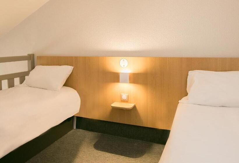 Четырехместный Номер Стандарт, B&b Hotel Bordeaux Mérignac Hôtel De Ville