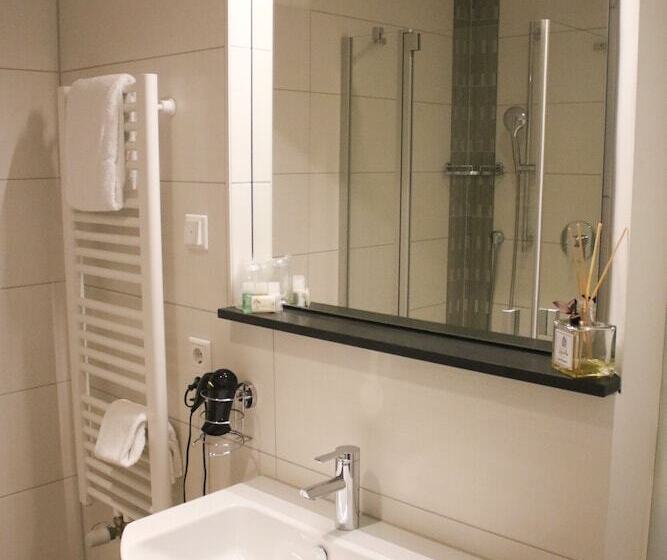 Люкс Повышенной Комфортности, Boutique Hotel Zur Post