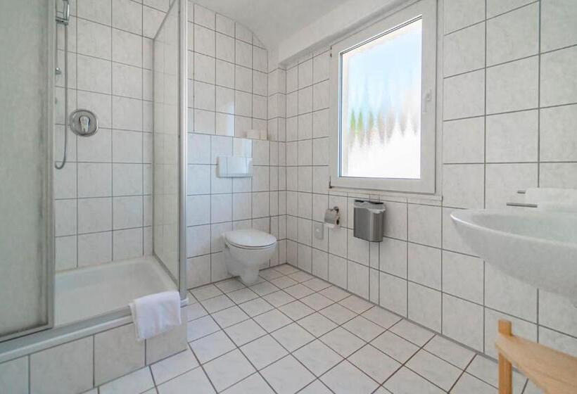 Номер Стандарт с Балконом, Kräuterhotel Villa Vontenie