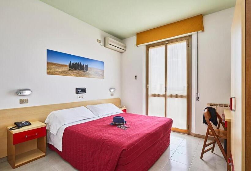 Номер Стандарт с Балконом, Santa Caterina Hotel & Bike