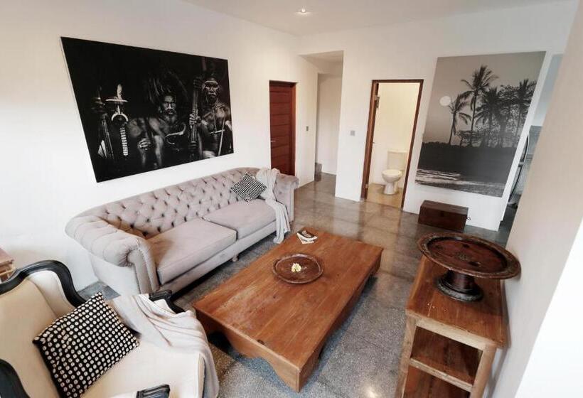 Apartamento 2 Quartos com Piscina, The Apartments Canggu