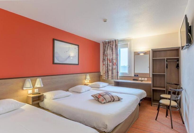Четырехместный Номер Стандарт, Ace Hôtel Paris Roissy