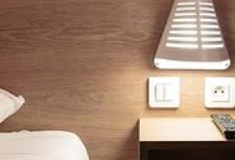 Номер Стандарт Трехместный, Ace Hôtel Paris Roissy