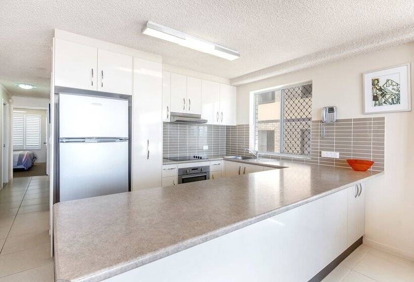 Апартаменты 2 Спальни Вид на Море, Capeview Apartments Caloundra