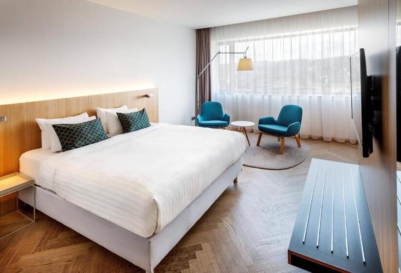Стандартный Номер Кровать Кинг, Courtyard By Marriott Brno