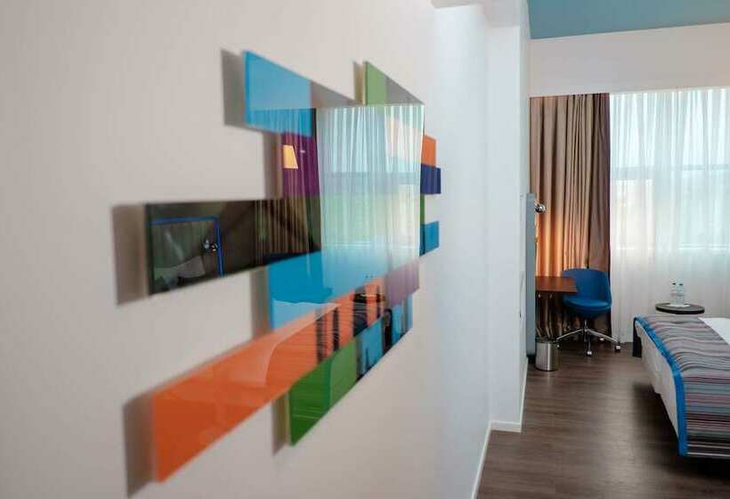 اتاق استاندارد, Park Inn By Radisson Novokuznetsk
