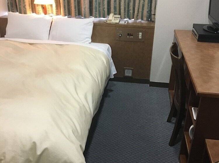 Номер Стандарт, Crown Hills Matsuyama