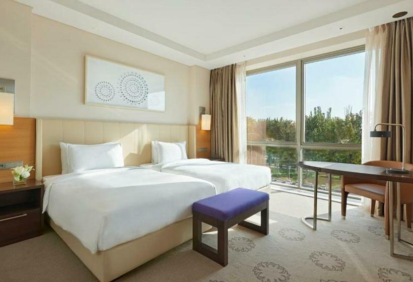 اتاق لوکس, Hyatt Regency Tashkent