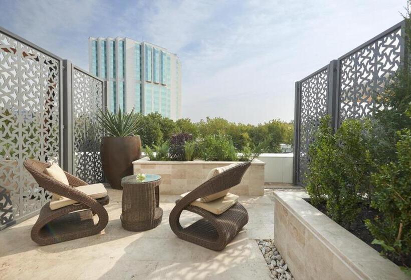 اتاق لوکس با تراس, Hyatt Regency Tashkent