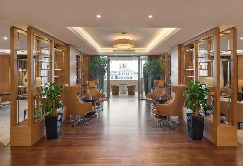 سوئیت با تخت بزرگ, Hyatt Regency Tashkent