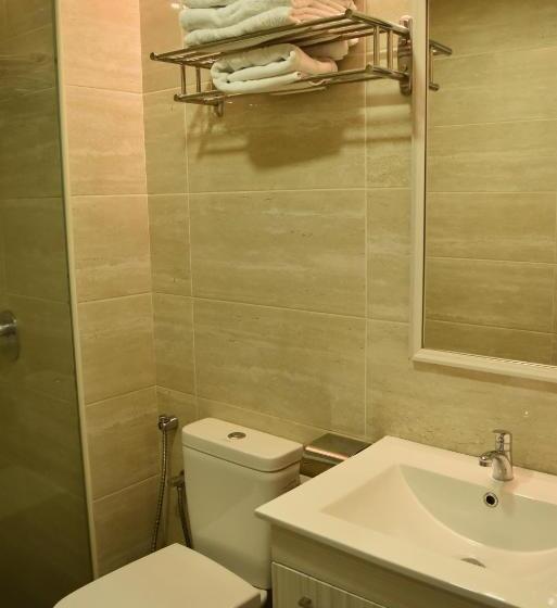 Quarto Familiar Deluxe, Sunrise