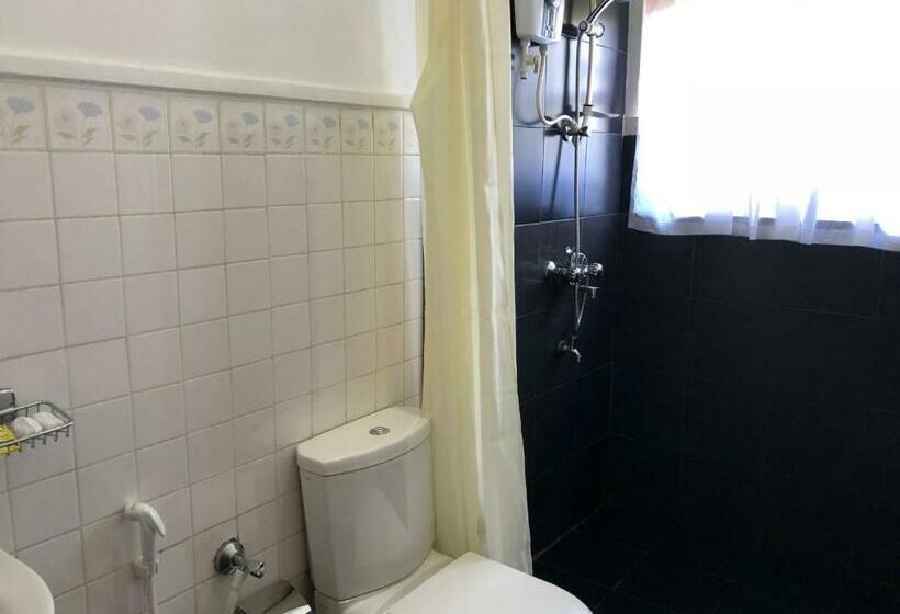 Quarto Economy, Pearl House